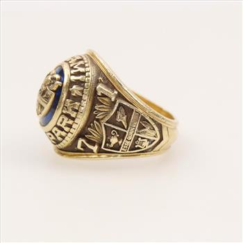 14kt Gold Blue Stone Class Ring