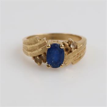 14kt Gold Blue Stone Clear Stone Accent Ring