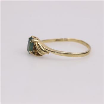 14kt Gold Blue Stone Ring