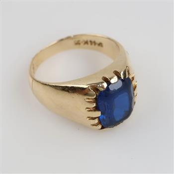 14kt Gold Blue Stone Signet Ring