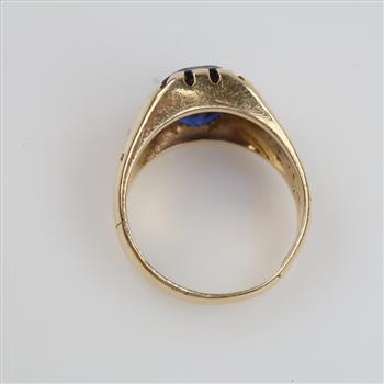14kt Gold Blue Stone Signet Ring