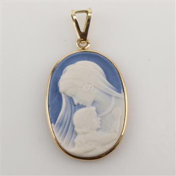 14kt Gold Cameo Pendant