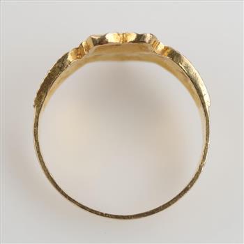 14kt Gold Carved Heart Ring