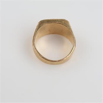 14kt Gold Carved Signet Ring