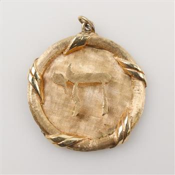 14kt Gold Chai Pendant