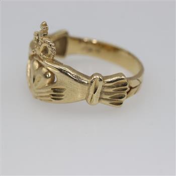 14kt Gold Claddagh Ring