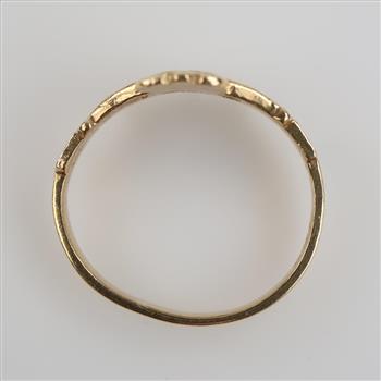 14kt Gold Claddagh Ring