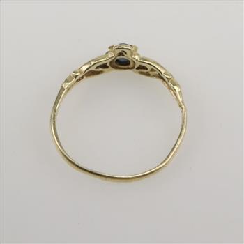 14kt Gold Claddagh Sapphire Ring