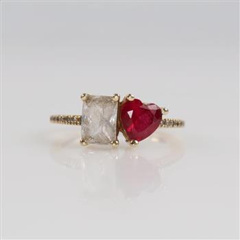 14kt Gold Clear And Red Stone Ring