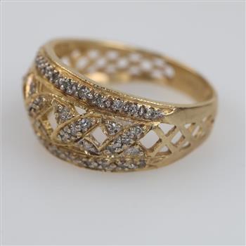 14kt Gold Clear Stone Filigree Ring