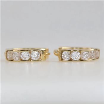 14kt Gold Clear Stone Hoop Earrings