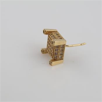 14kt Gold Clear Stone Raised Square Stud Earring