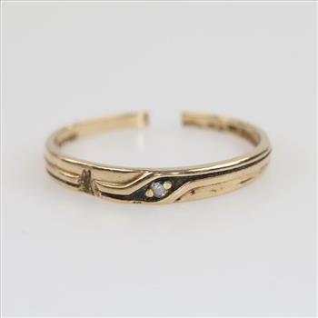 14kt Gold Clear Stone Ring