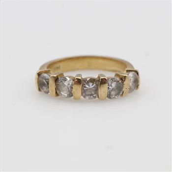 14kt Gold Clear Stone Ring