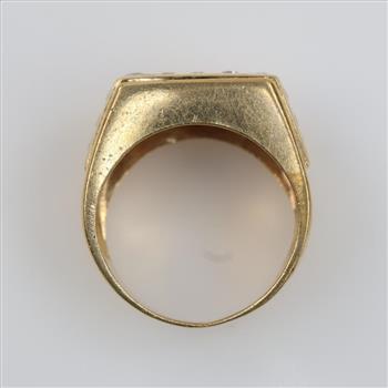 14kt Gold Clear Stone Ring