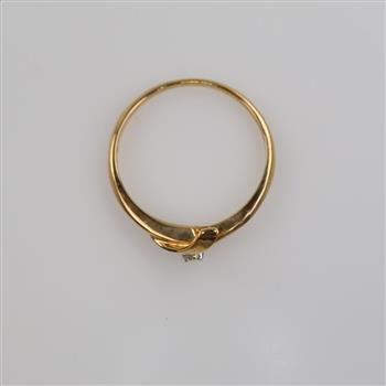 14kt Gold Clear Stone Ring