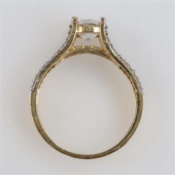 14kt Gold Clear Stone Ring
