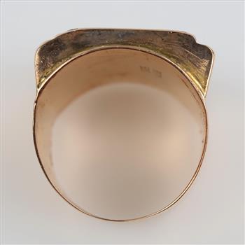 14kt Gold Clear Stone Ring