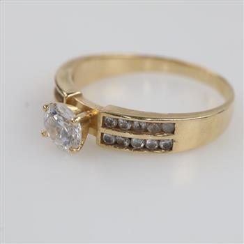 14kt Gold Clear Stone Ring
