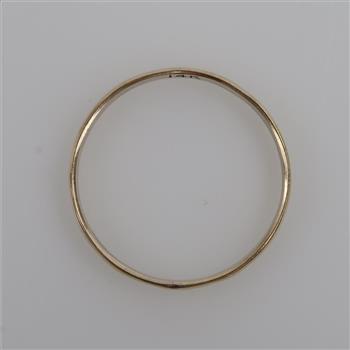 14kt Gold Delicate Band