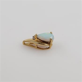 14kt Gold Diamond Accent Opal Ring