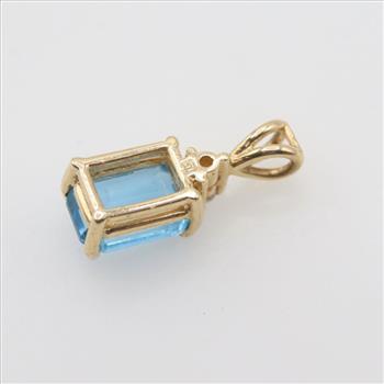 14kt Gold Diamond And Blue Topaz Pendant