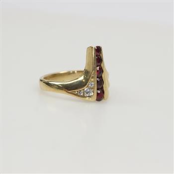 14kt Gold Diamond And Ruby Ring