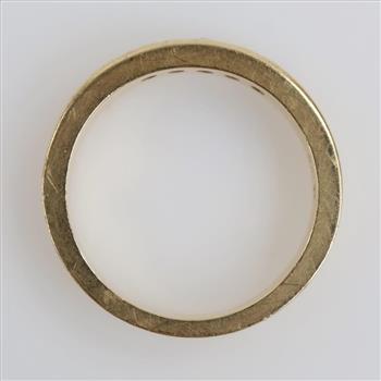 14kt Gold Diamond Band