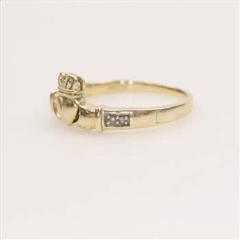14kt Gold Diamond Claddagh Hands Ring