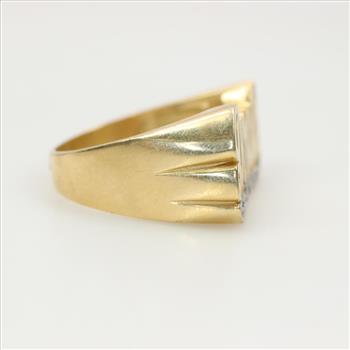 14kt Gold Diamond Cursive Name Ring