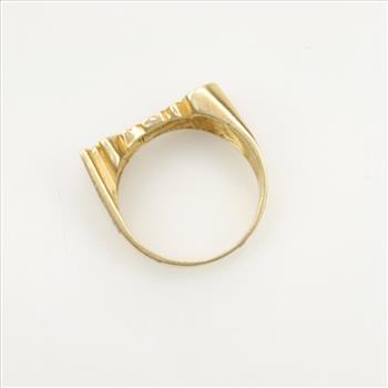 14kt Gold Diamond Cursive Name Ring