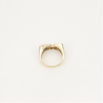 14kt Gold Diamond Cursive Name Ring