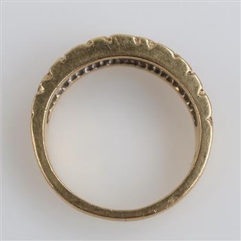 14kt Gold Diamond Nugget Style Band