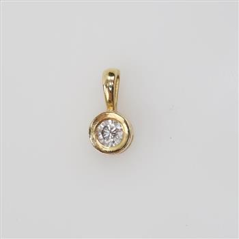 14kt Gold Diamond Pendant