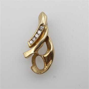 14kt Gold Diamond Pendant