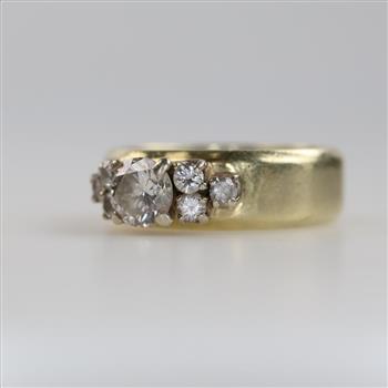 14kt Gold Diamond Ring