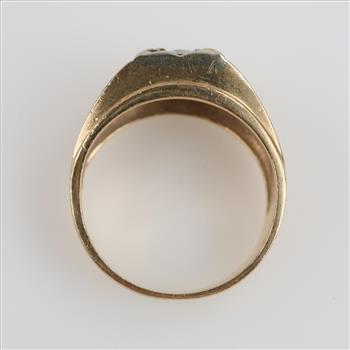 14kt Gold Diamond Ring