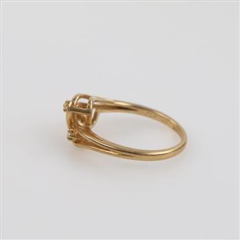 14kt Gold Diamond Ring