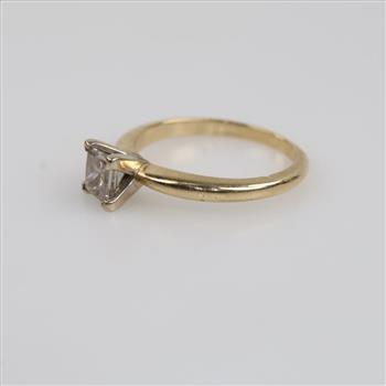 14kt Gold Diamond Ring