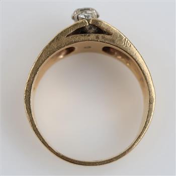 14kt Gold Diamond Ring