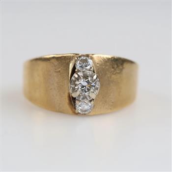 14kt Gold Diamond Ring