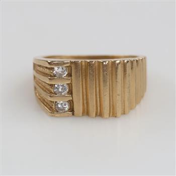 14kt Gold Diamond Ring