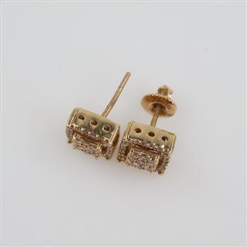 14kt Gold Diamond Stud Earrings