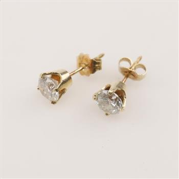 14kt Gold Diamond Stud Earrings
