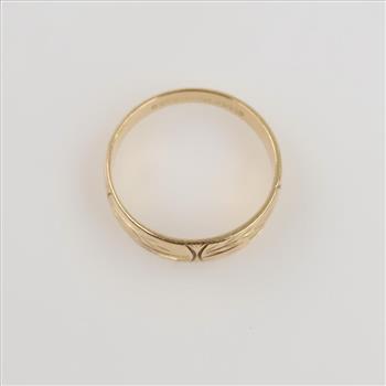 14kt Gold Engraved Design Band
