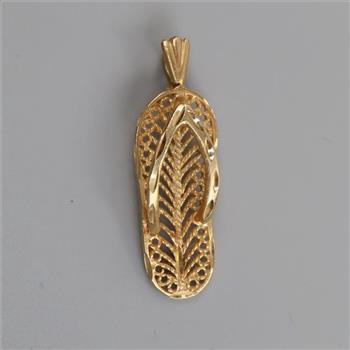 14kt Gold Filigree Flip-flop Pendant