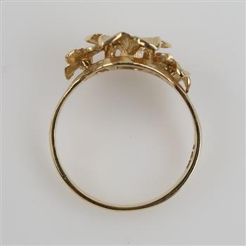 14kt Gold Flower Ring