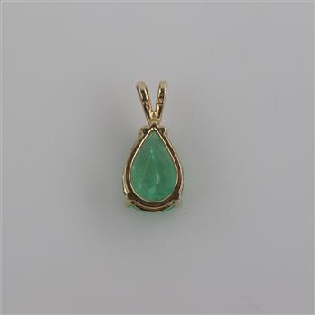 14kt Gold Green Emerald Teardrop Pendant