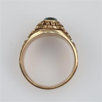 14kt Gold Green Stone Class Ring