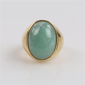 14kt Gold Green Stone Ring